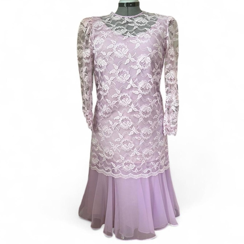 Vintage 70s or 80s Bridal Originals lilac floral lace bridesmaids dress size 10